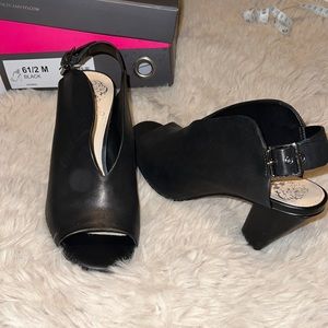 Vince Camuto Kembia